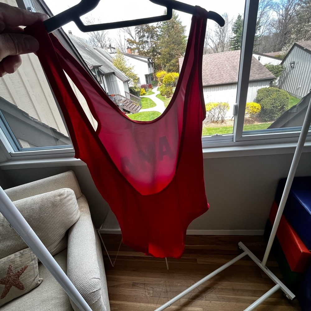Swimsuit 🩱 - Picture 4 of 4